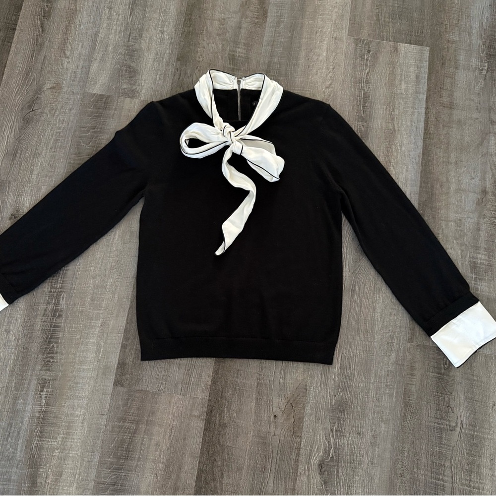 Alice and Olivia Zani Bow Collar Sweater Size M - Picture 7 of 16